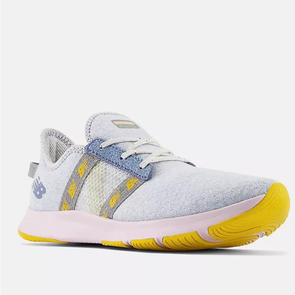 New balance shoes